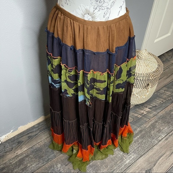 BCBGMAXAZRIA Women’s Tiered Colored Boho Skirt Bohemian Skirt XS Blue Orange - Picture 2 of 5